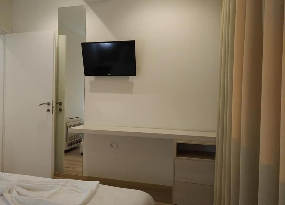 Deluxe Sea Apartment Vlorë Buitenkant foto